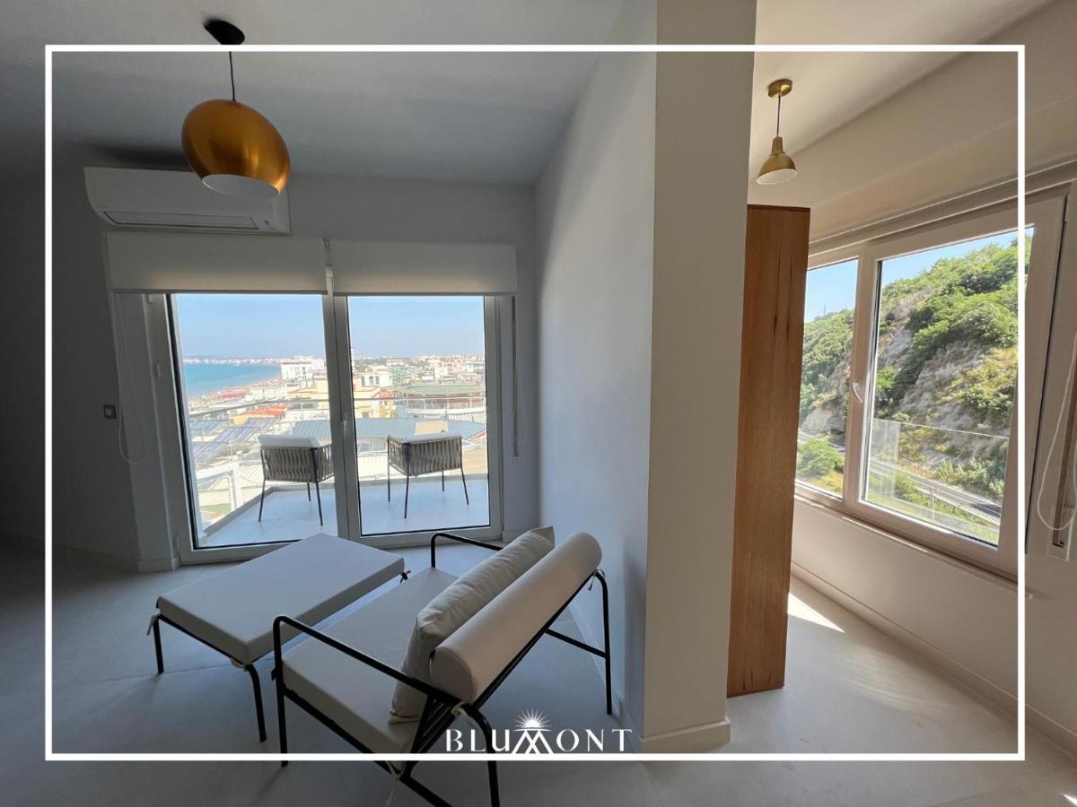Luxury Rooftop Suites By Blumont Shkallnur Bagian luar foto